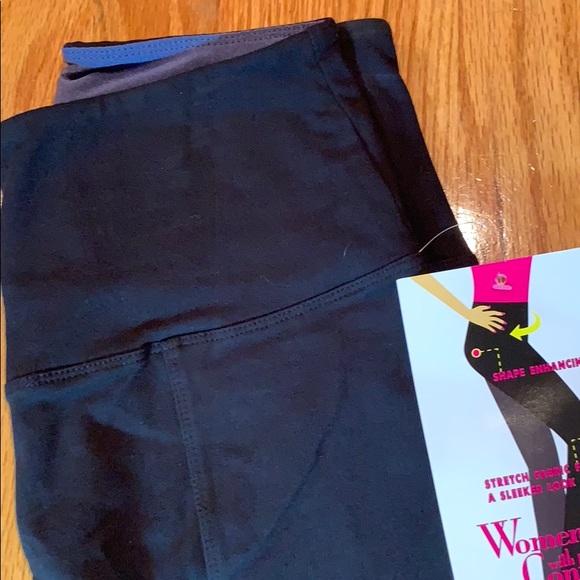 NWT women In Control black leggings - Picture 2 of 6
